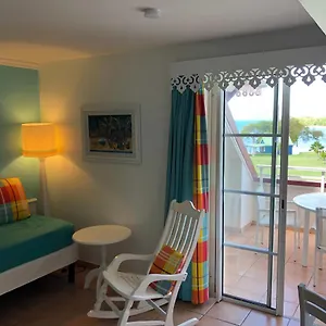  Appartement 2 Pieces Premium Avec Terrasse Vue Pierre Et Martinique